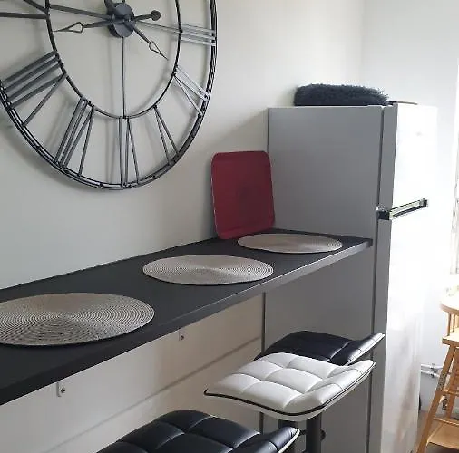 Hyper Centre - Quartier Du Chateau De Вир